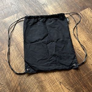 Baggallini Drawstring bag